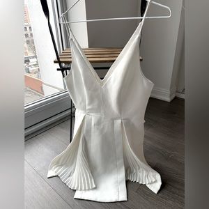 C/MEO Collective V-Neck Flowy Top